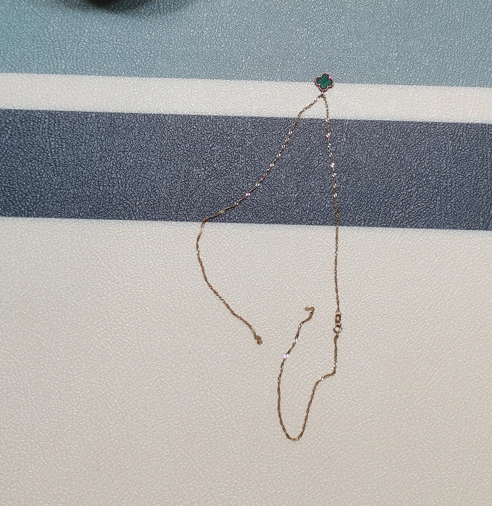 金项链断了怎么修(金项链断了怎么修郑州)