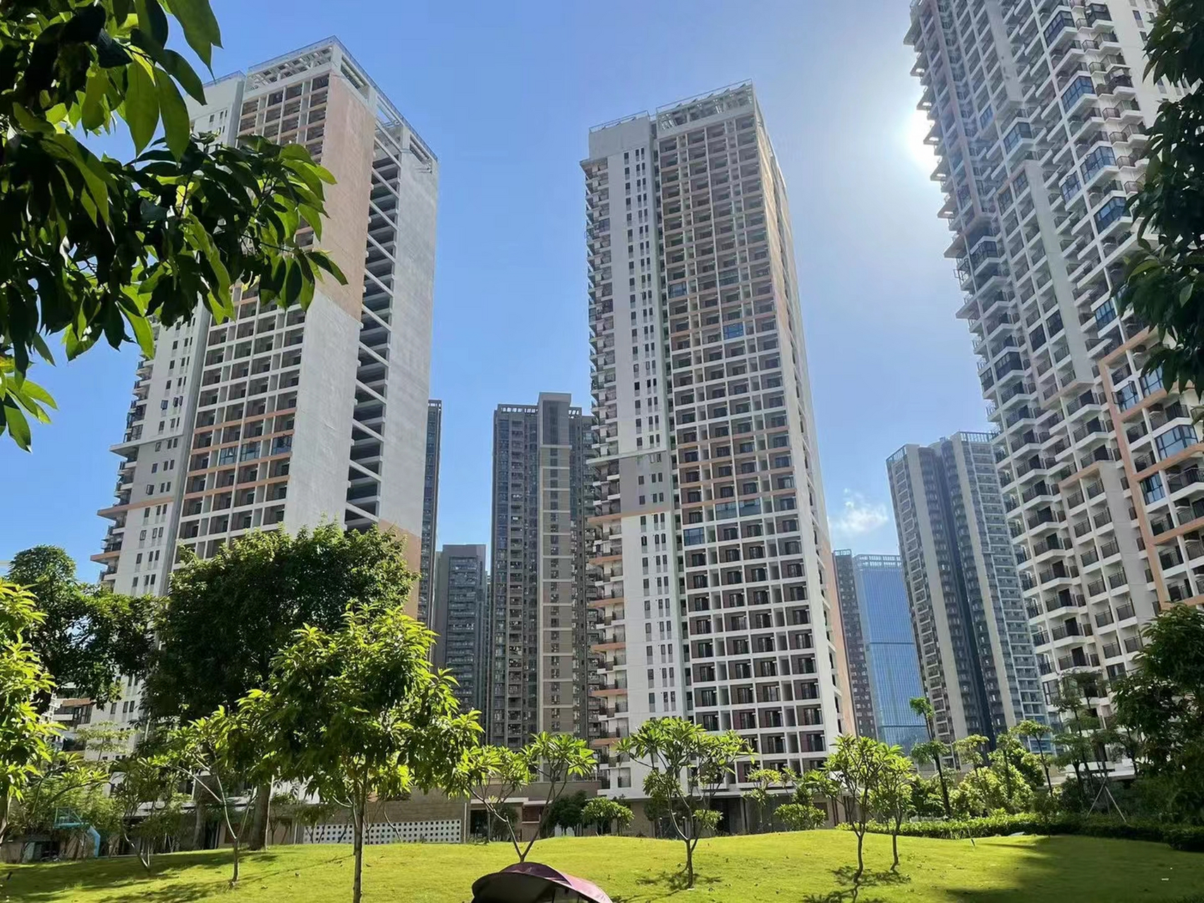 光明地产怎么样(光明地产总部在哪里)