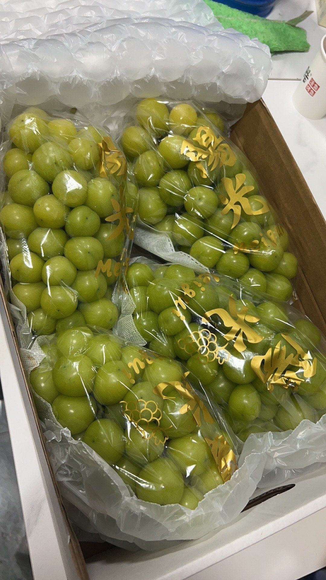 酸葡萄怎么吃(酸葡萄怎么吃才好吃)